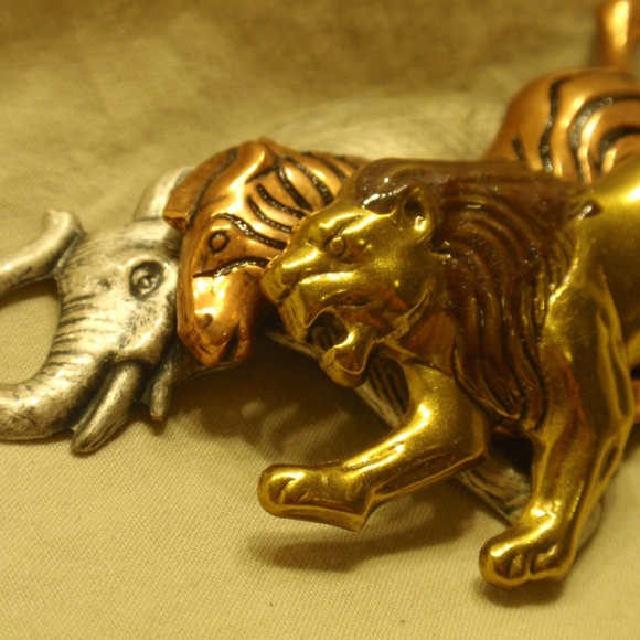 Elephant, Zebra, and Lion Brooch - Three Toned - Picture 3 of 8